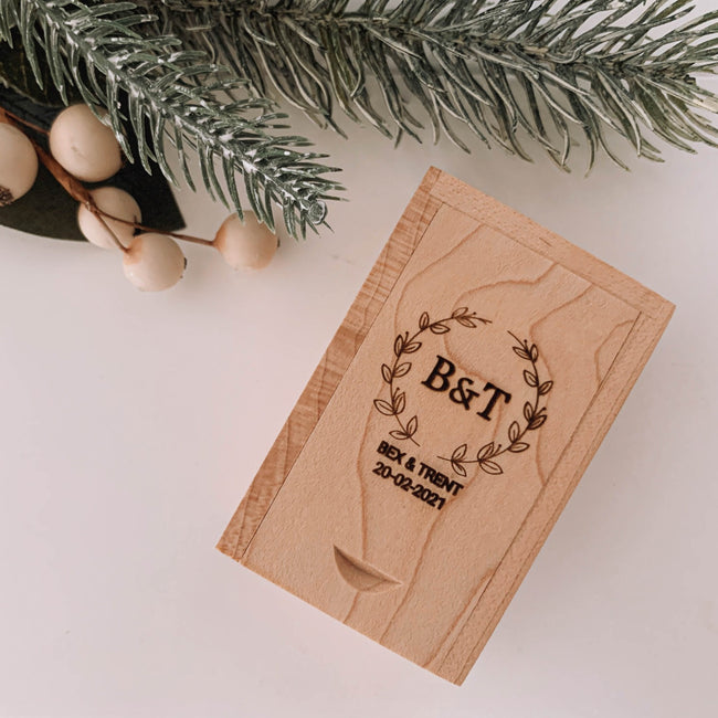 Gorgeous wedding or baby gift. Store 64GB worth of photos or videos on these wooden USB boxes with glass USB stick.