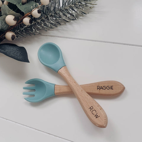 Baby fork and spoon set, silicone spoon nz, safe baby spoon, best spoon for newborn, best fork for babies, feeding set for babies nz